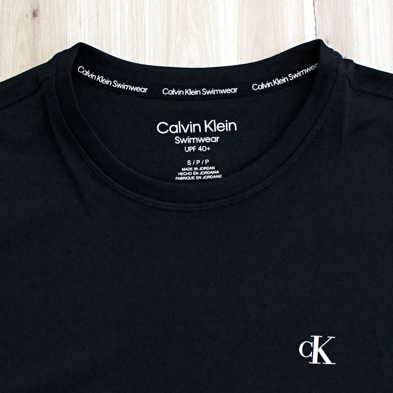 Calvin Klein  CK 