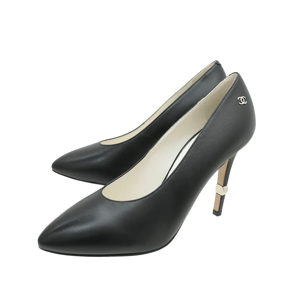 Chanel Black CC Classic Pump 38.5