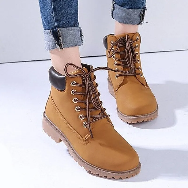 Cuzcare Women Outdoor Winter Boots Water-resistant Orthopedic Shoes