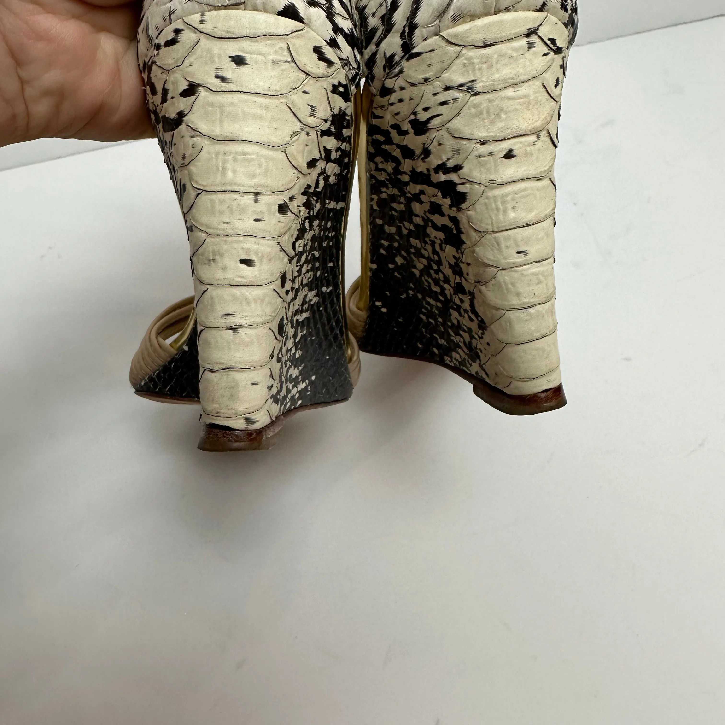Loeffler Randall Allegra Twist Leather Snake Wedge Sandals Heels Nude Beige 6.5