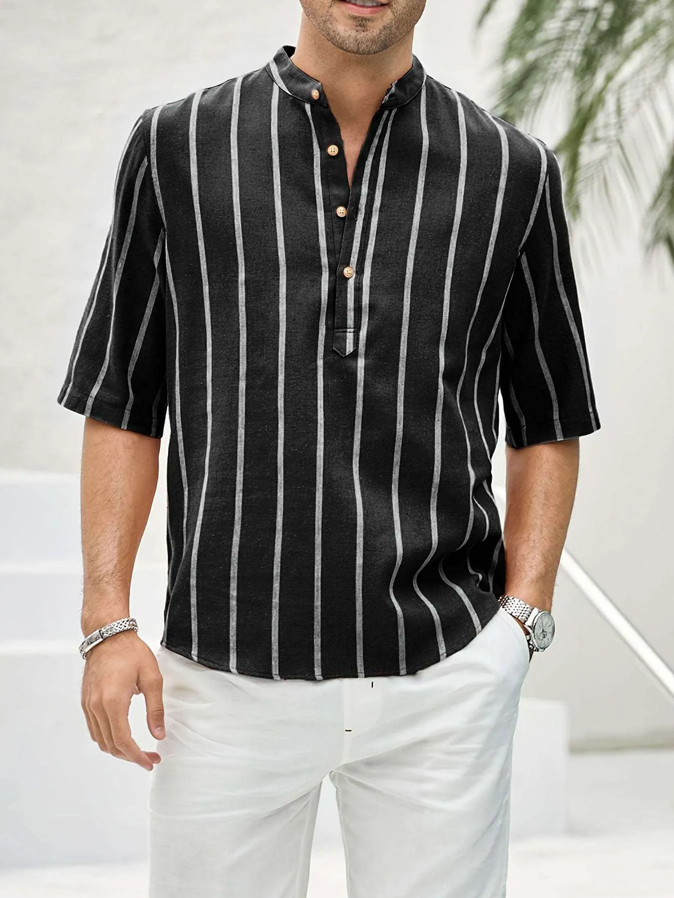 Men's Relaxed Fit Short Sleeve Shirt: Vertical Stripes