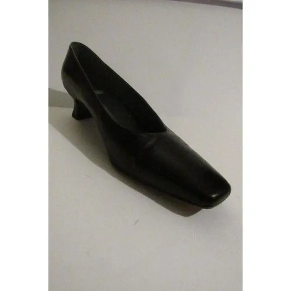 Stuart Weitzman Black Leather Square Toe Kitten Heels
