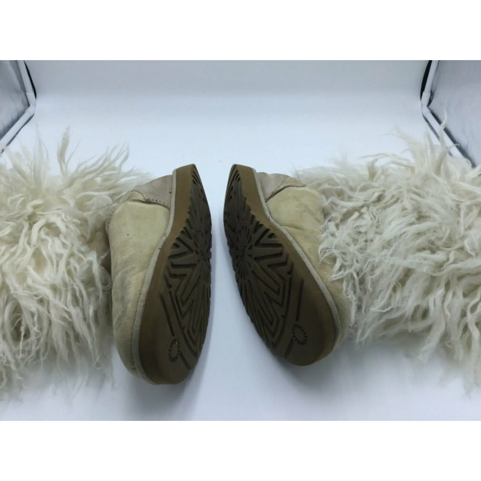 US 11 UGG AUSTRALIA MONGOLIAN TALL SHEEPSKIN CUFF FUR BOOT SAND NATURAL EU 42