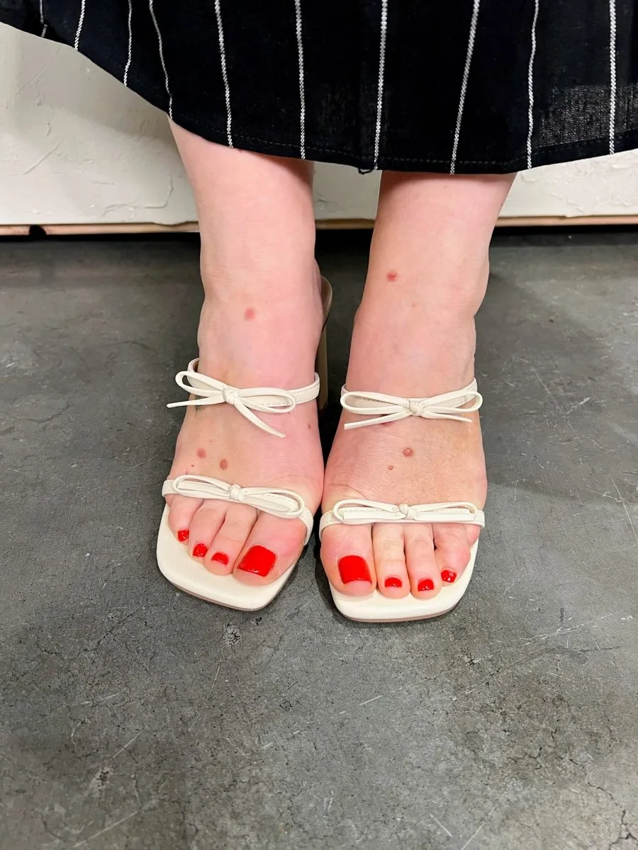 Wendy Double Bow Heel
